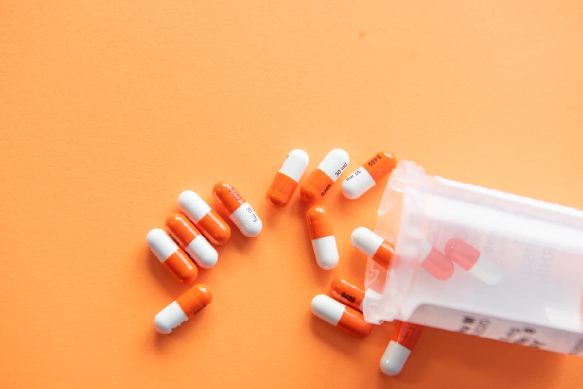 Ibuprofeno vs Paracetamol - Diferencias Reales y Cuando Usar Cada Uno