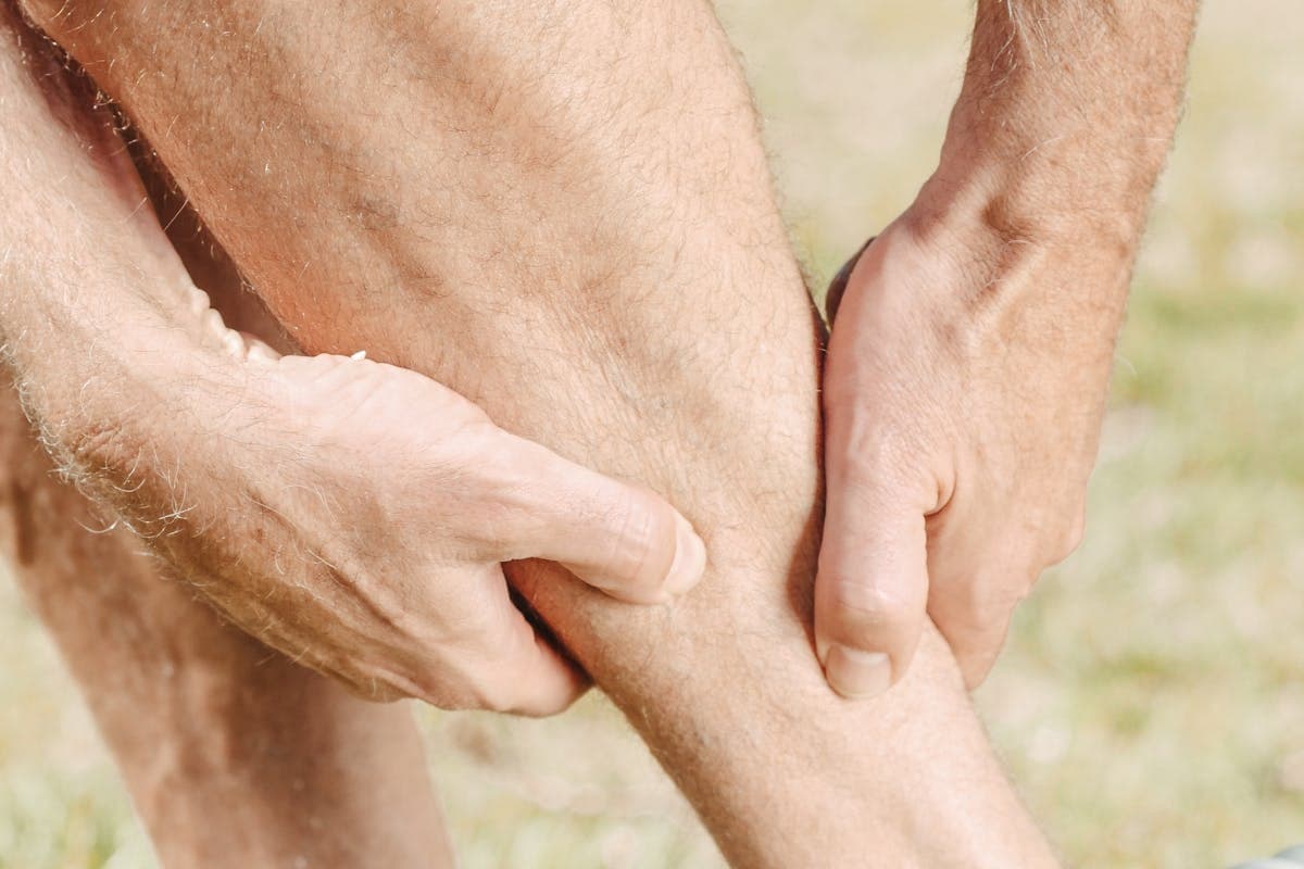 Calambres musculares en verano: magnesio, potasio e hidratación