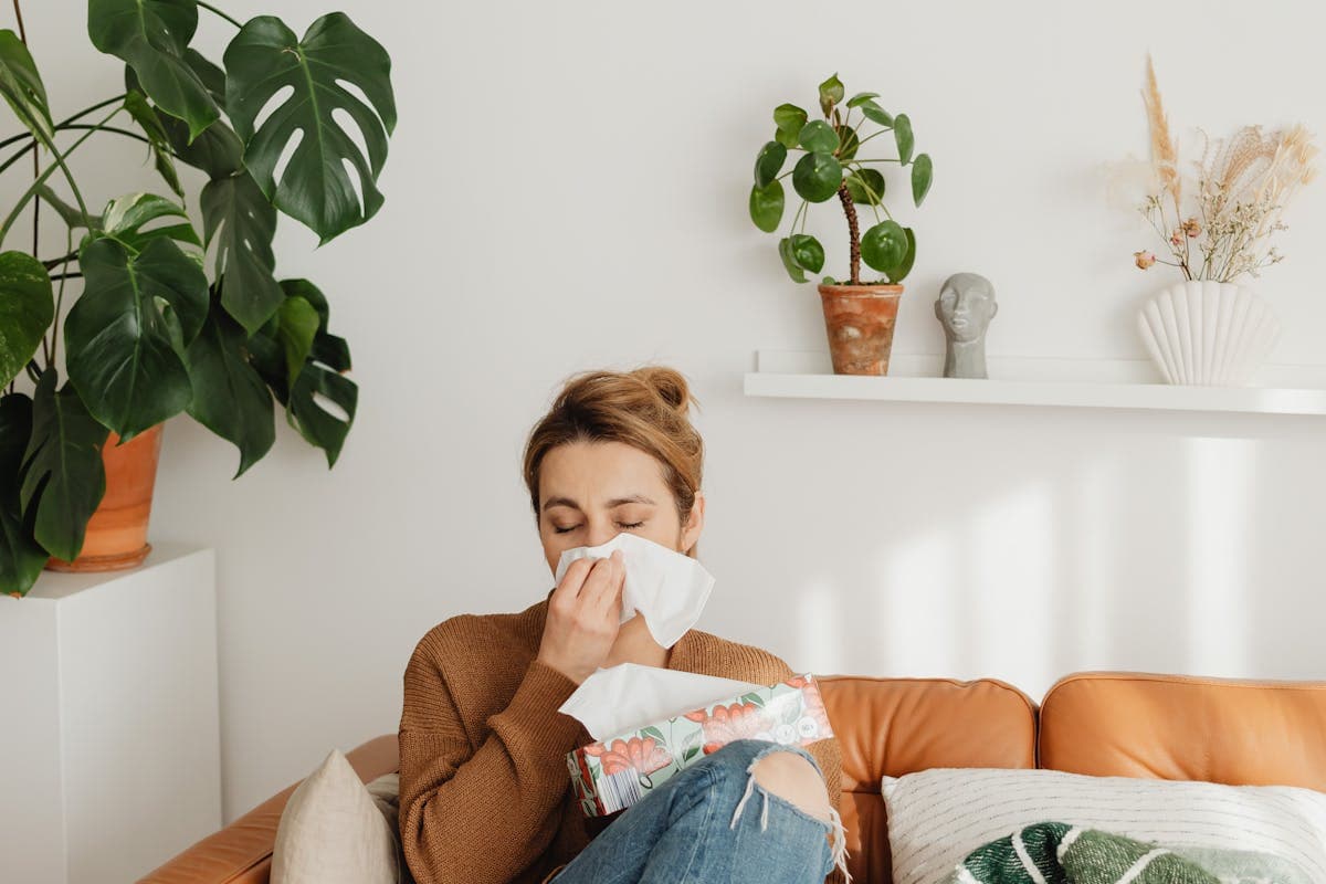 Congestión nasal y mucosidad: suero fisiológico, medicamentos y qué evitar
