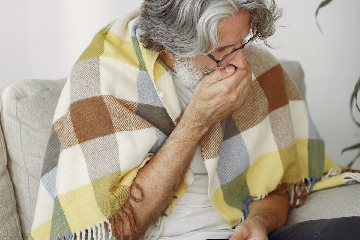 Bronquitis: cómo tratarla y cuándo ir al médico